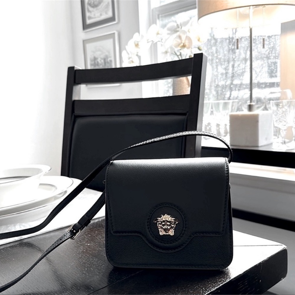 NWT Versace Shoulder Bag - Picture 2 of 7